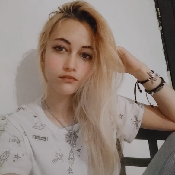 Meet your Posher, Nany - Picture 1 of 1